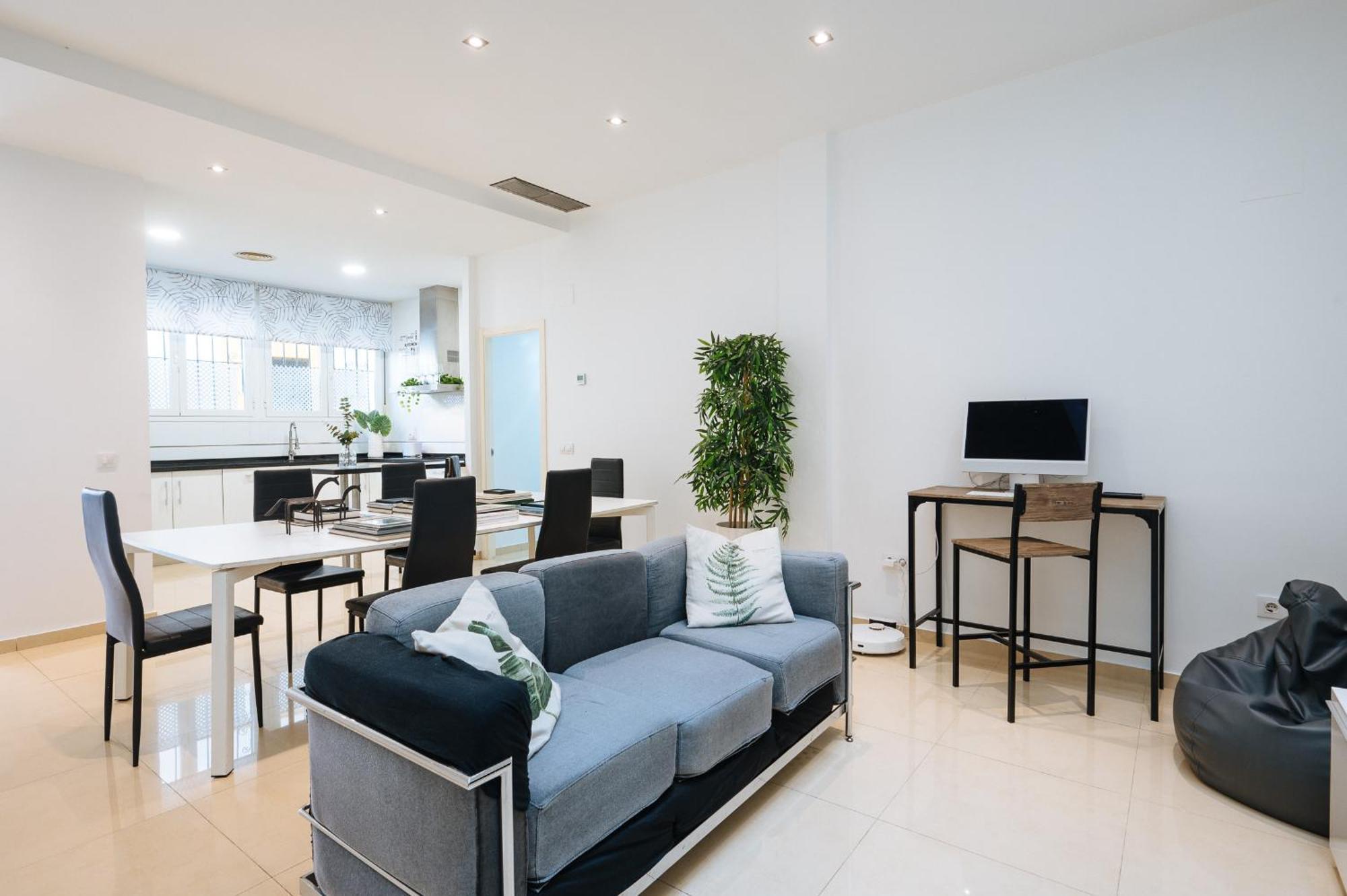 Homestay Elegant Interior In Centre Seville
